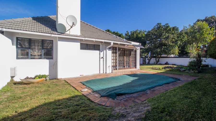 4 Bedroom Property for Sale in Pinelands Western Cape